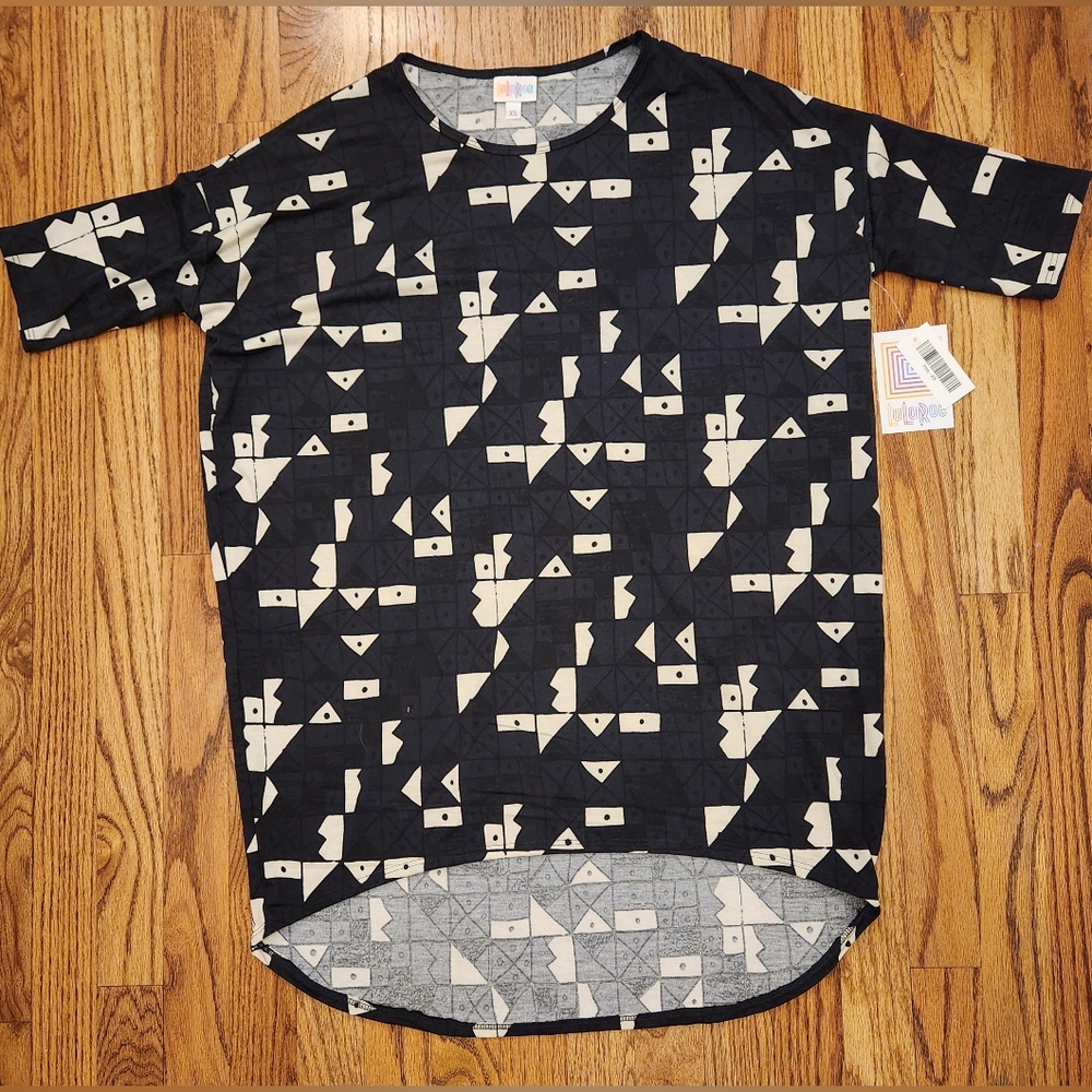 LuLaRoe Irma Top, X-Small, New with tags